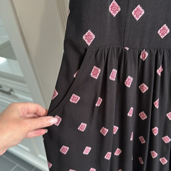 ❤️Express— Dress - Size XS - Picture 4 of 8